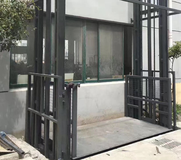 玉溪导轨式施工升降机助力民生工程提速增效